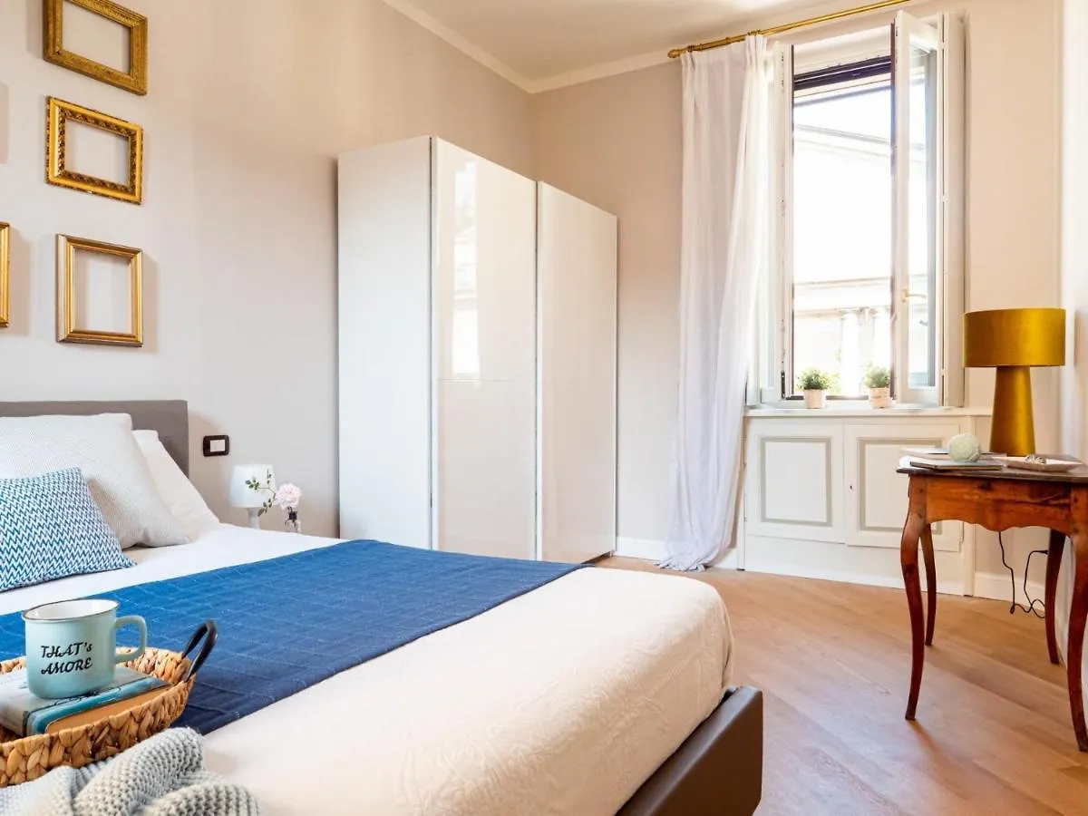 The Best Rent - Lovely One Bedroom Apartment Close To San Babila Mediolan Włochy