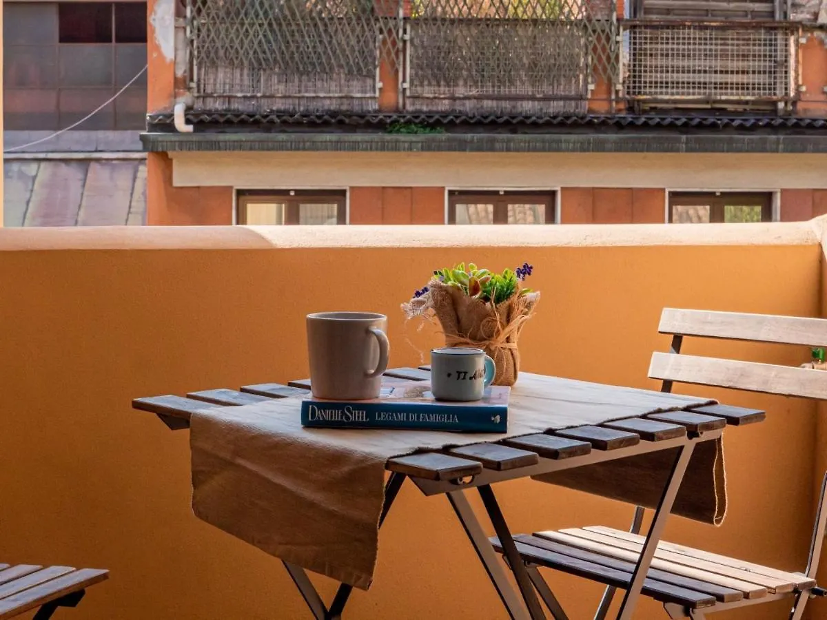 The Best Rent - Lovely One Bedroom Apartment Close To San Babila Mediolan